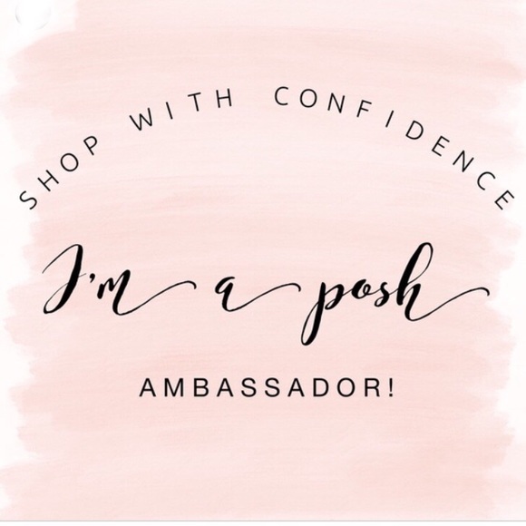 Meet your Posher, Lisa - Picture 2 of 6